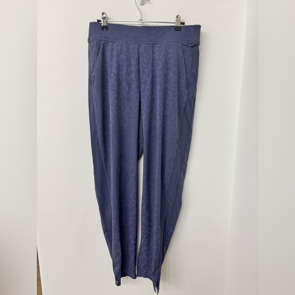 Athleta Brooklyn Textured Ankle Pant